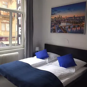 Main Frankfurt 3* Frankfurt nad Mohanem